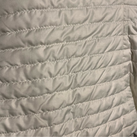 Like new! Moncler Down filled cream colored puffer vest - Picture 11 of 16